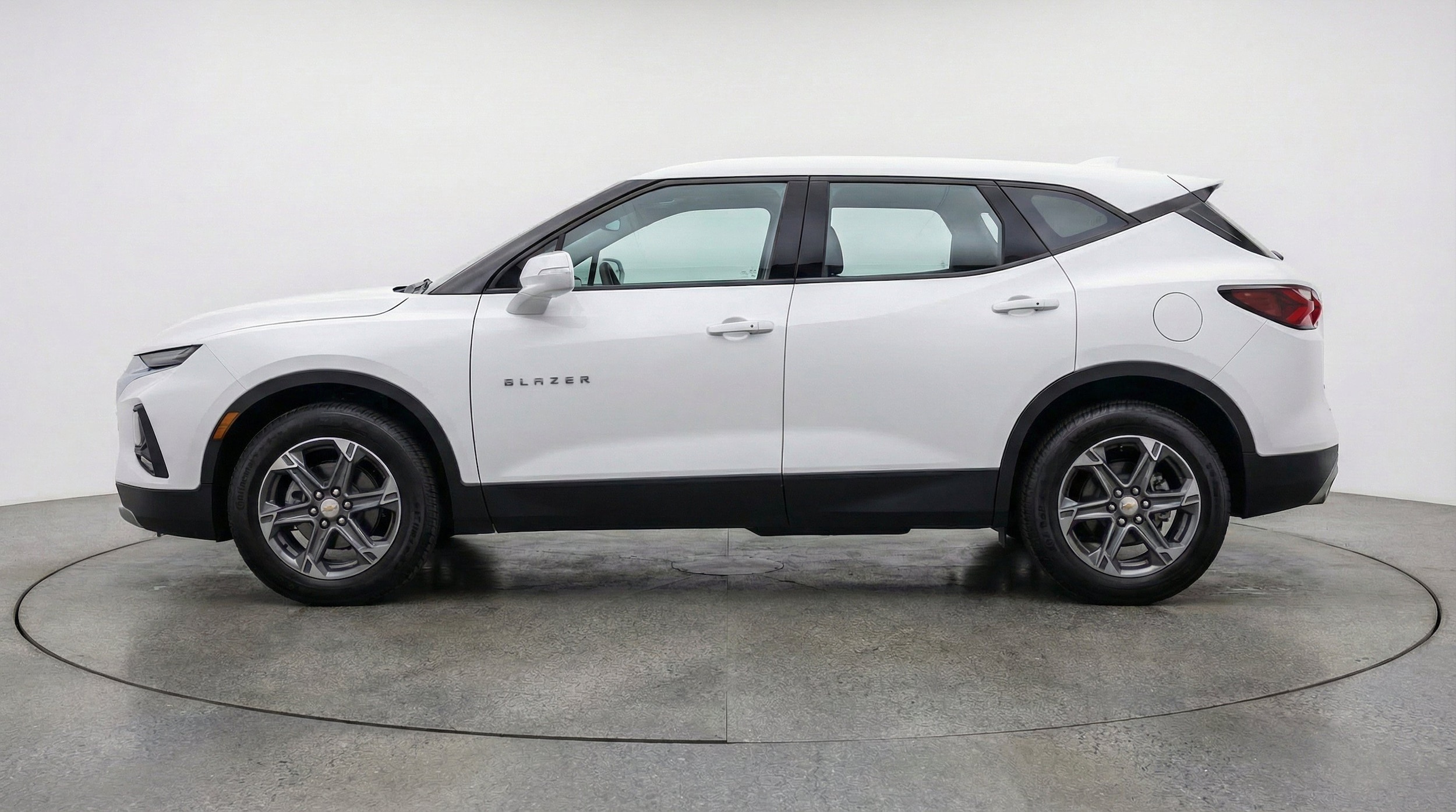 Thumbnail: 2025 Chevrolet Blazer - 5