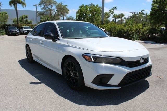 2022 Honda Civic Sport's photo