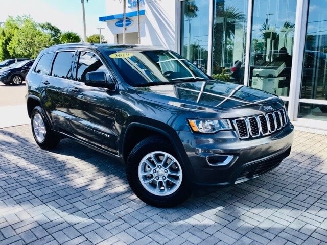 2019 Jeep Grand Cherokee Laredo E's photo