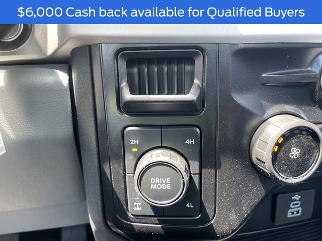2025 Ford F-350 Super Duty XL - Photo 42