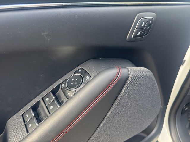 2025 Ford Mustang Mach-E Premium - Photo 22