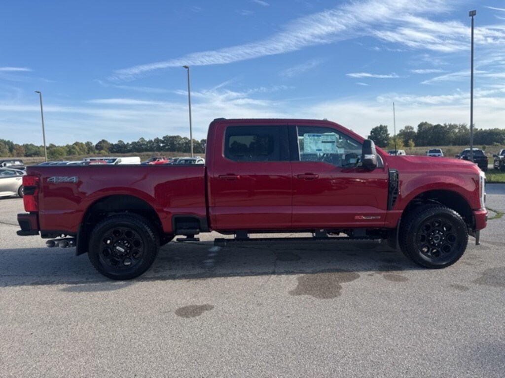 New 2026 Ford Super Duty F-350 Lariat Truck Crew Cab