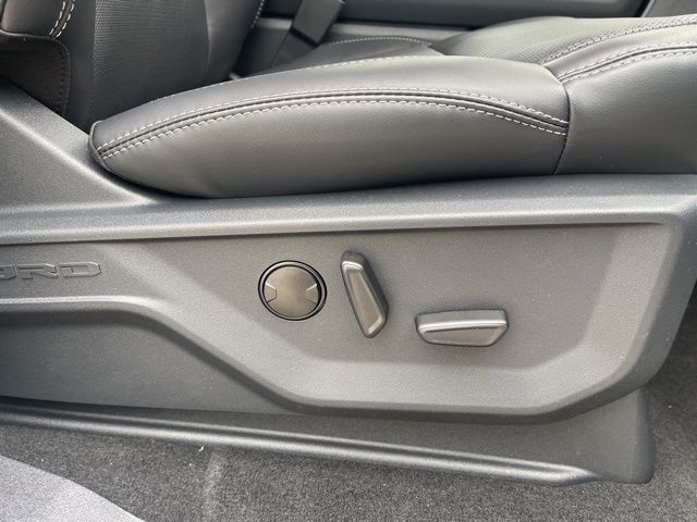 2025 Ford Expedition MAX Platinum - Photo 47