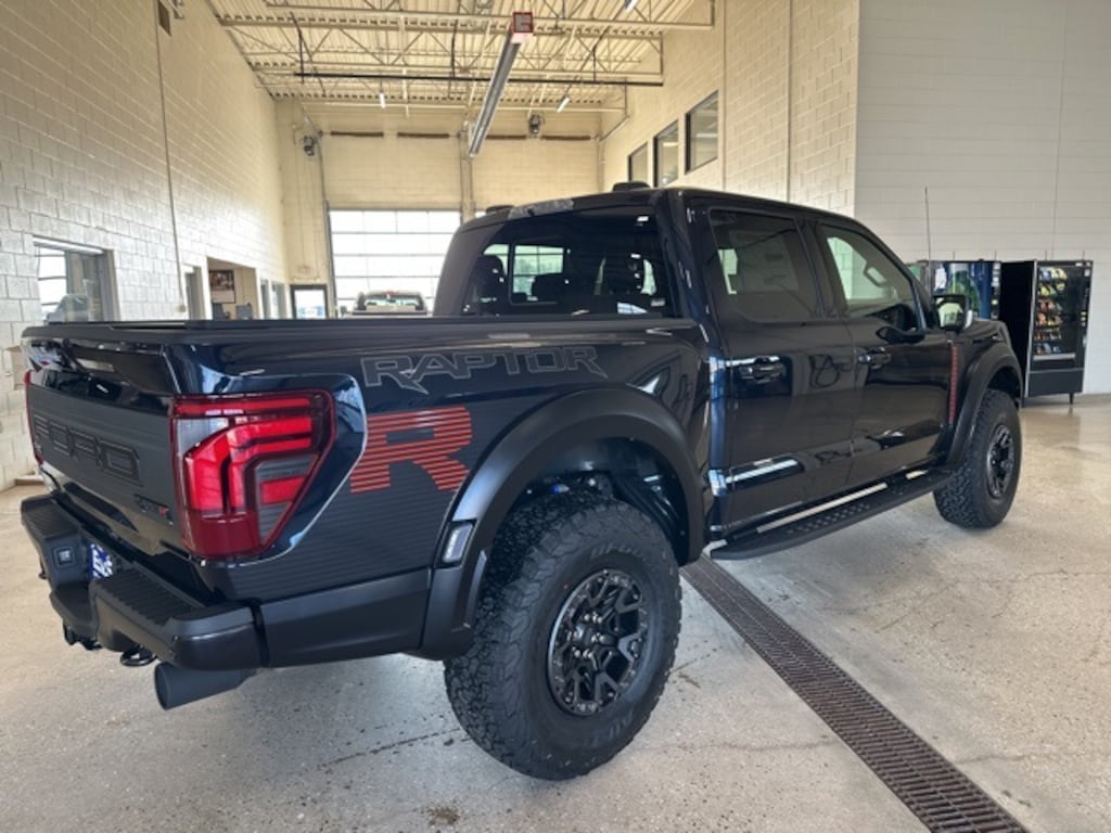 New 2025 Ford F-150 Raptor R Truck SuperCrew Cab