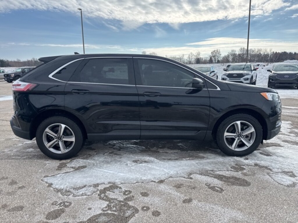 Used 2024 Ford Edge SEL SUV