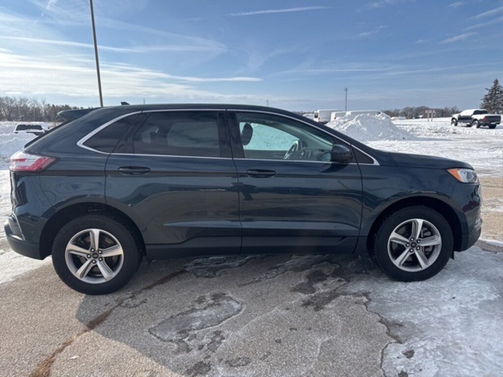 Used 2024 Ford Edge SEL SUV