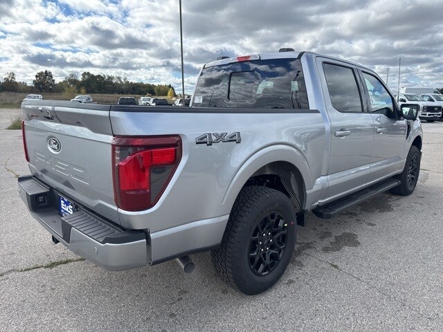 2025 Ford F-150 XLT photo 3