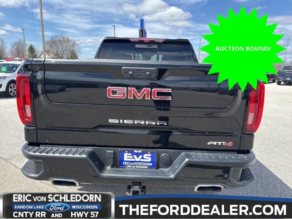 Used 2022 GMC Sierra 1500 AT4 Truck Crew Cab