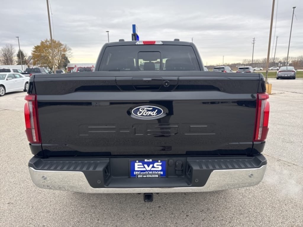 New 2025 Ford F-150 Lariat Truck SuperCrew Cab