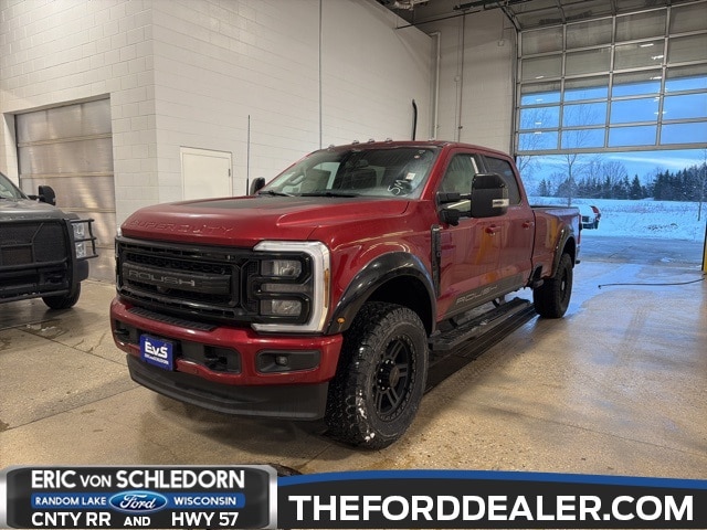 2026 Ford F-350 Super Duty Lariat's photo
