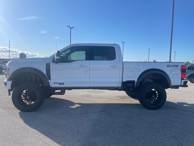 2024 Ford F-250 photo 2