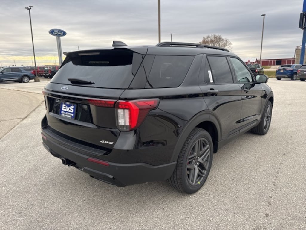 New 2026 Ford Explorer ST-Line SUV