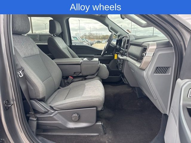 2022 Ford F-150 XLT - Photo 17