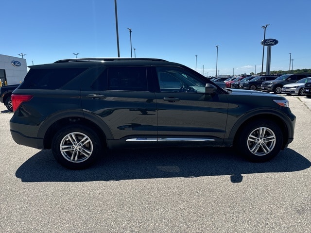 Used 2022 Ford Explorer XLT with VIN 1FMSK8DH4NGA76560 for sale in Random Lake, WI