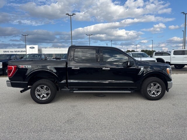 2021 Ford F-150 XLT photo 2