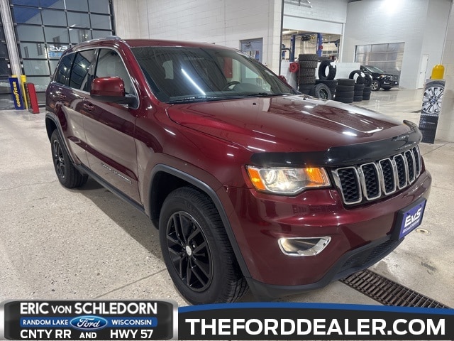 2017 Jeep Grand Cherokee Laredo E
