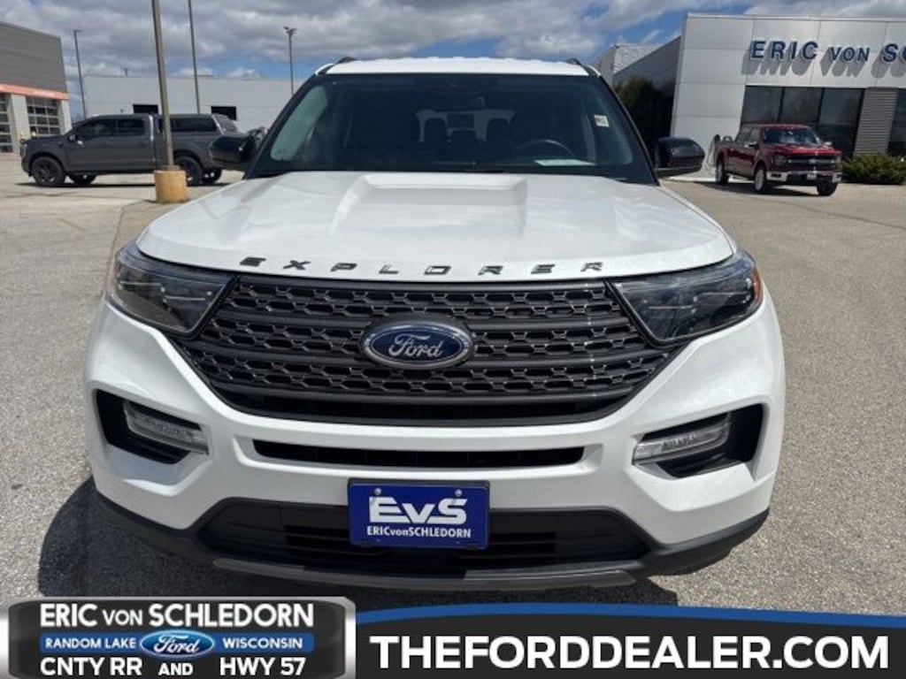 Used 2023 Ford Explorer XLT SUV