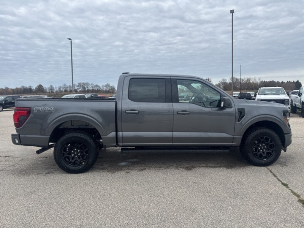 New 2025 Ford F-150 XLT Truck SuperCrew Cab