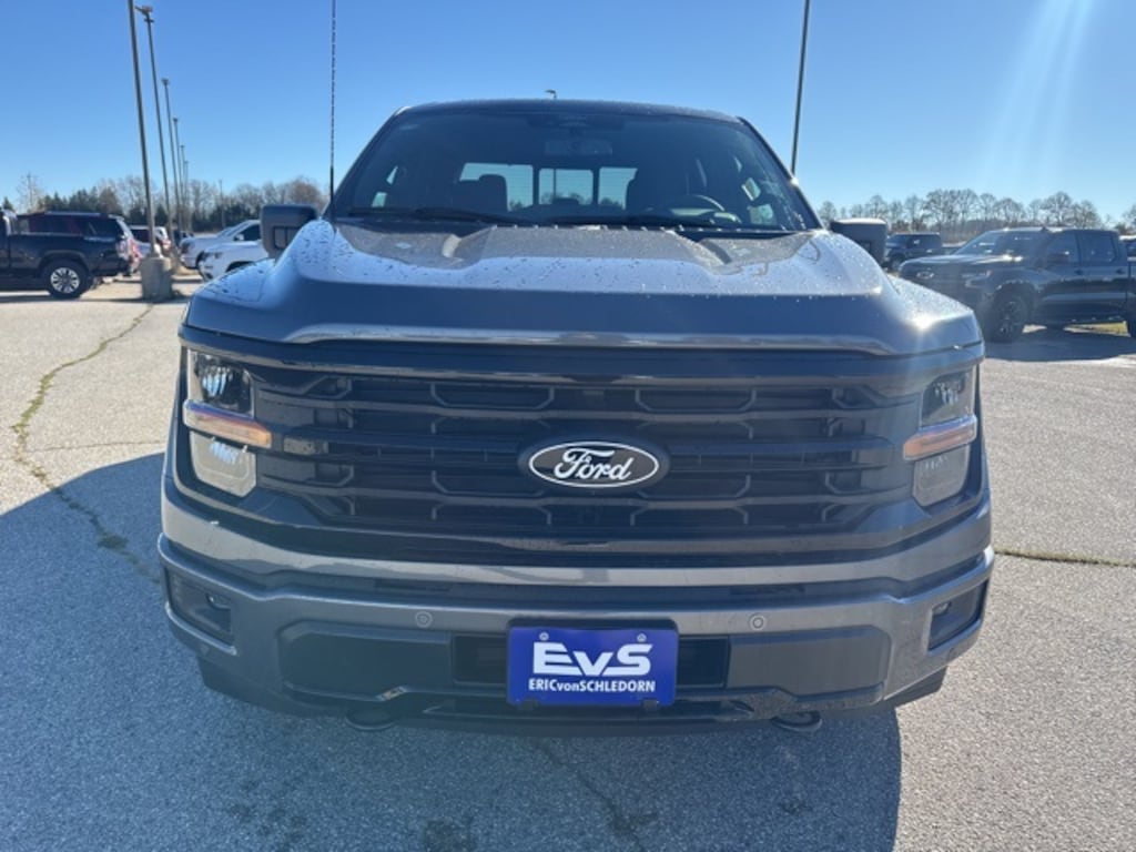 New 2025 Ford F-150 XLT Truck SuperCrew Cab