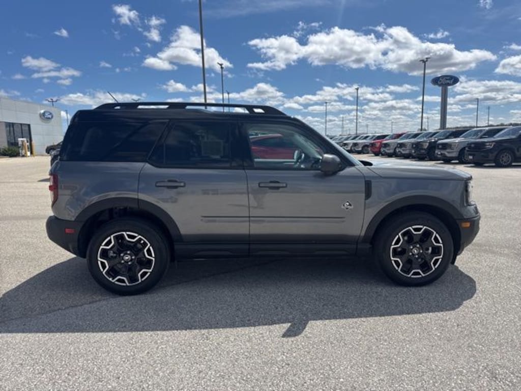 Used 2025 Ford Bronco Sport Outer Banks SUV
