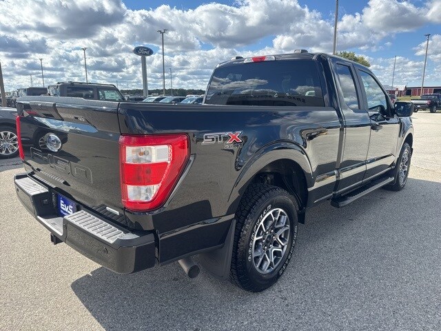 2021 Ford F-150 XL photo 3