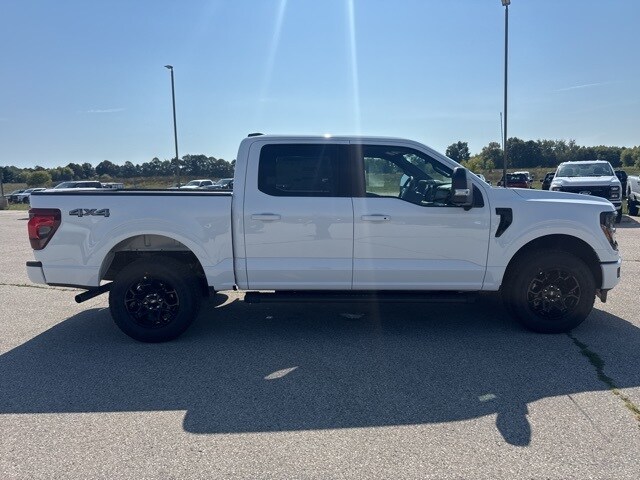 2025 Ford F-150 XLT photo 2