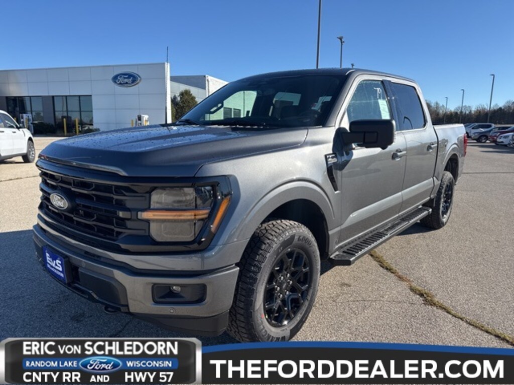 New 2025 Ford F-150 XLT Truck SuperCrew Cab