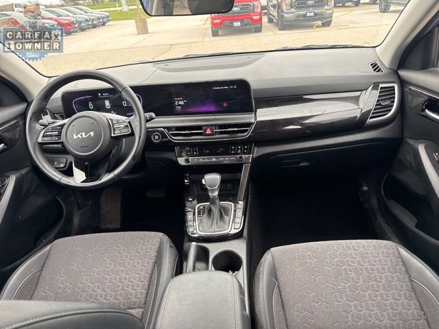 Photo 16