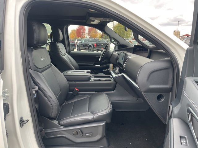 2025 Ford Expedition MAX Platinum - Photo 46