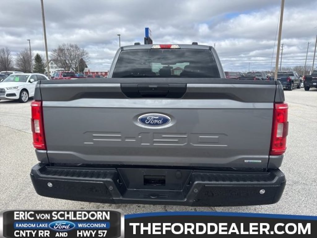 Used 2022 Ford F-150 XLT Truck SuperCrew Cab