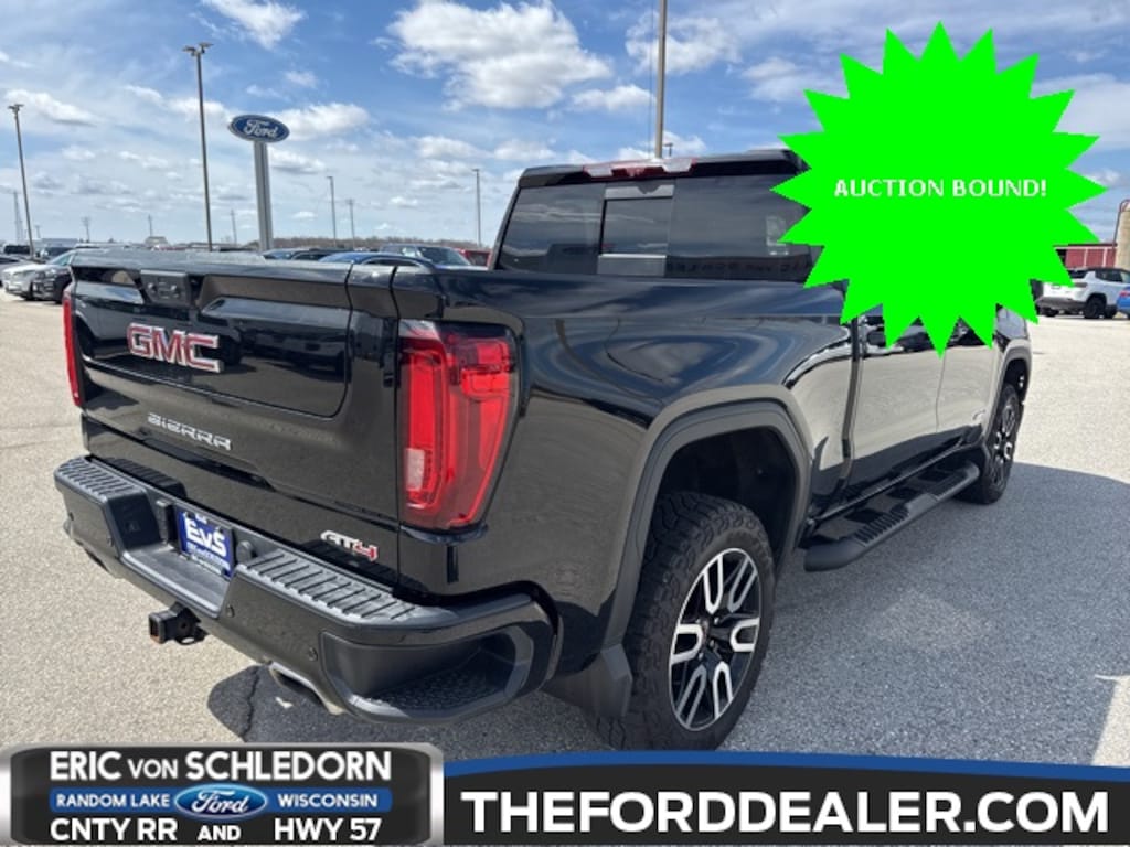 Used 2022 GMC Sierra 1500 AT4 Truck Crew Cab