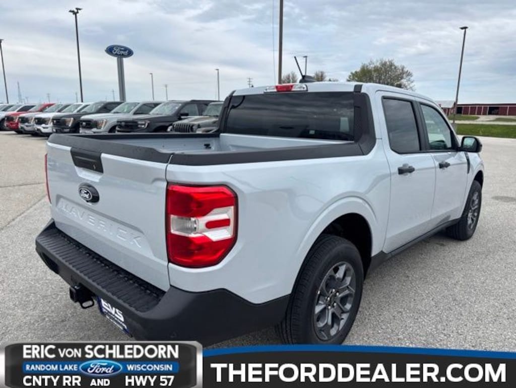 New 2026 Ford Maverick XLT Truck SuperCrew