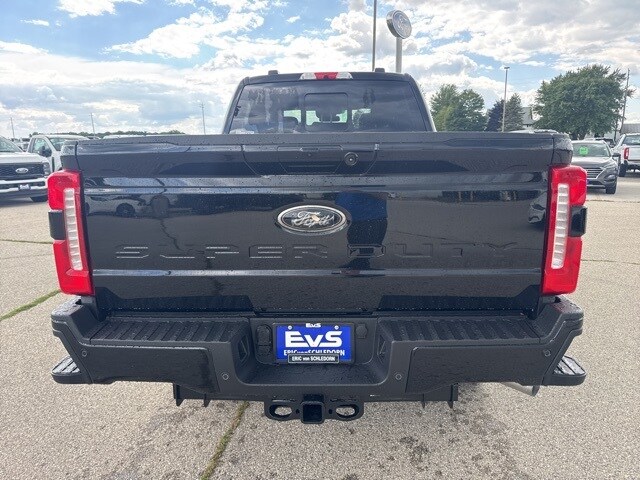 2026 Ford F-250 XLT photo 4