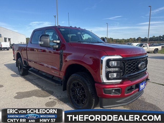 2026 Ford F-350 Super Duty Lariat's photo