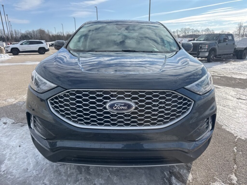 Used 2024 Ford Edge SEL SUV