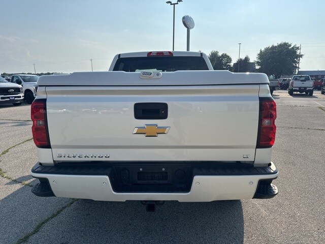 2015 Chevrolet Silverado 1500 LT photo 4