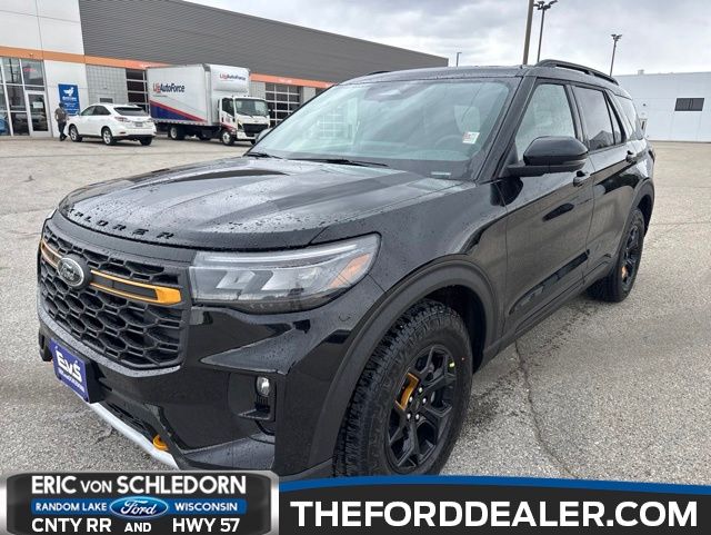 2026 Ford Explorer Tremor 4WD's photo