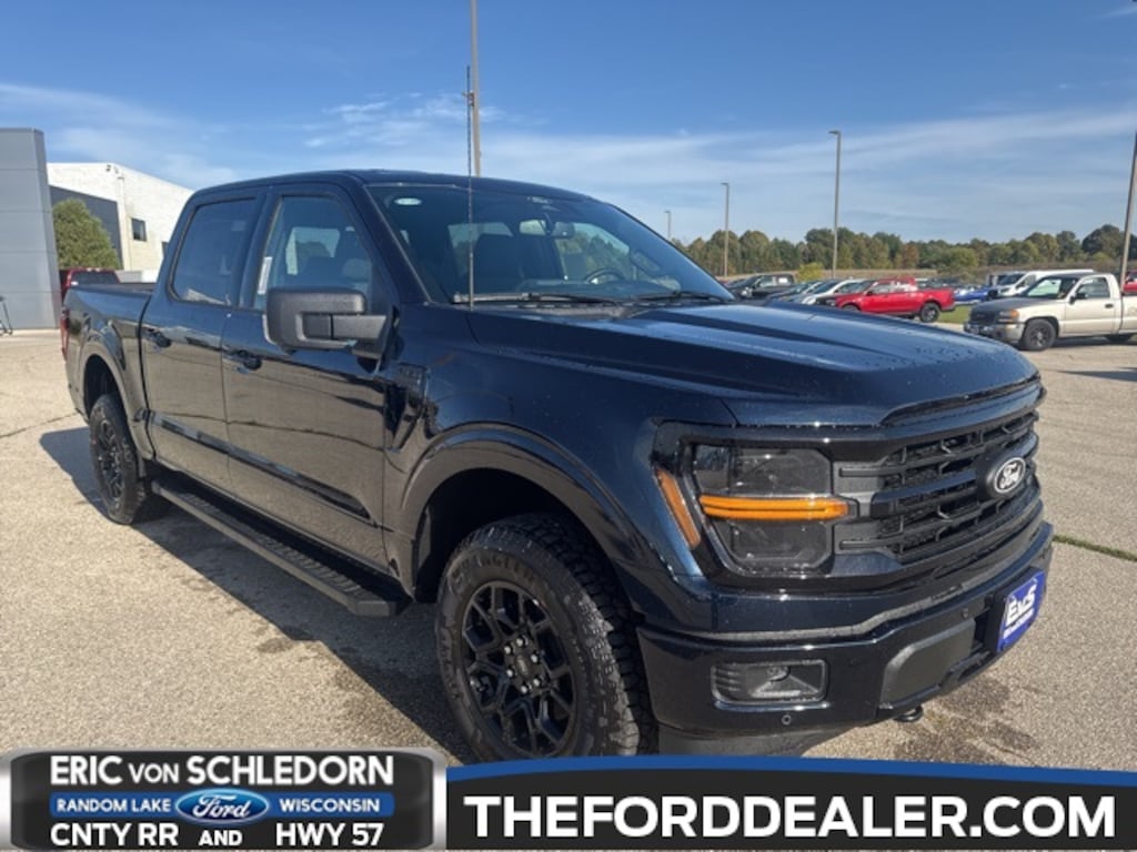 New 2025 Ford F-150 XLT Truck SuperCrew Cab
