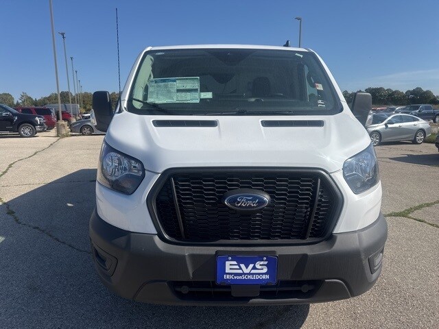 2025 Ford Transit photo 2