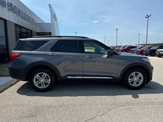 Used 2022 Ford Explorer XLT with VIN 1FMSK8DH0NGB82262 for sale in Random Lake, WI