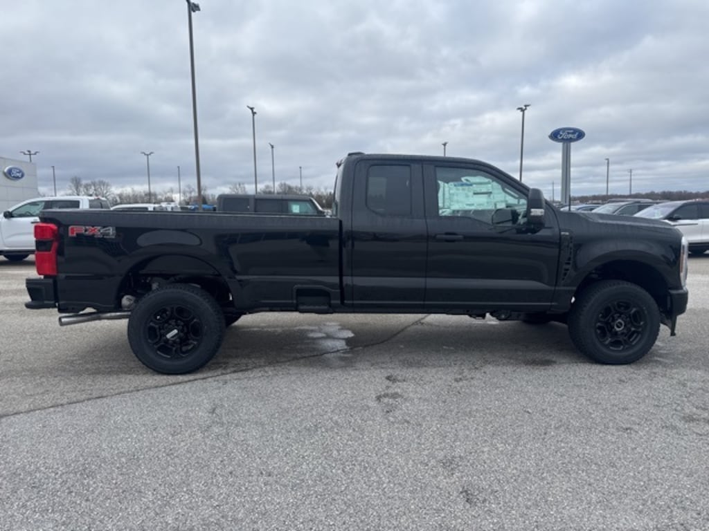 New 2025 Ford Super Duty F-350 XL Truck Super Cab