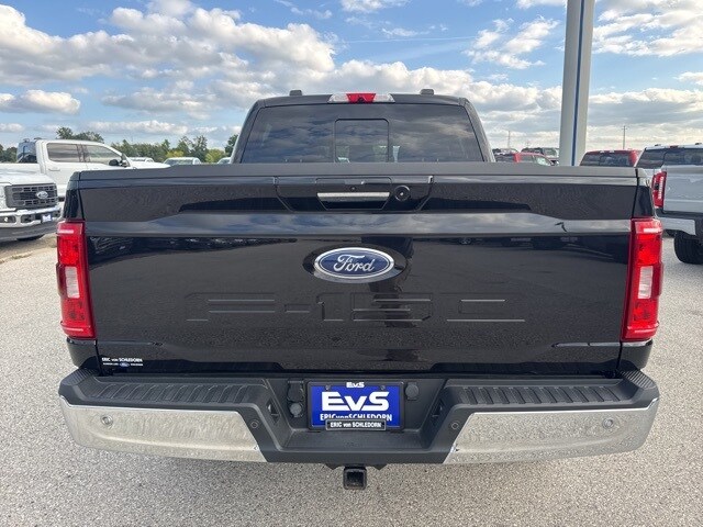 2021 Ford F-150 XLT photo 4