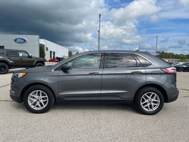 Used 2022 Ford Edge SEL with VIN 2FMPK4J99NBA89503 for sale in Random Lake, WI