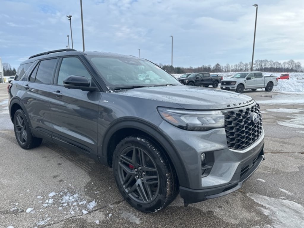 Used 2025 Ford Explorer ST-Line SUV