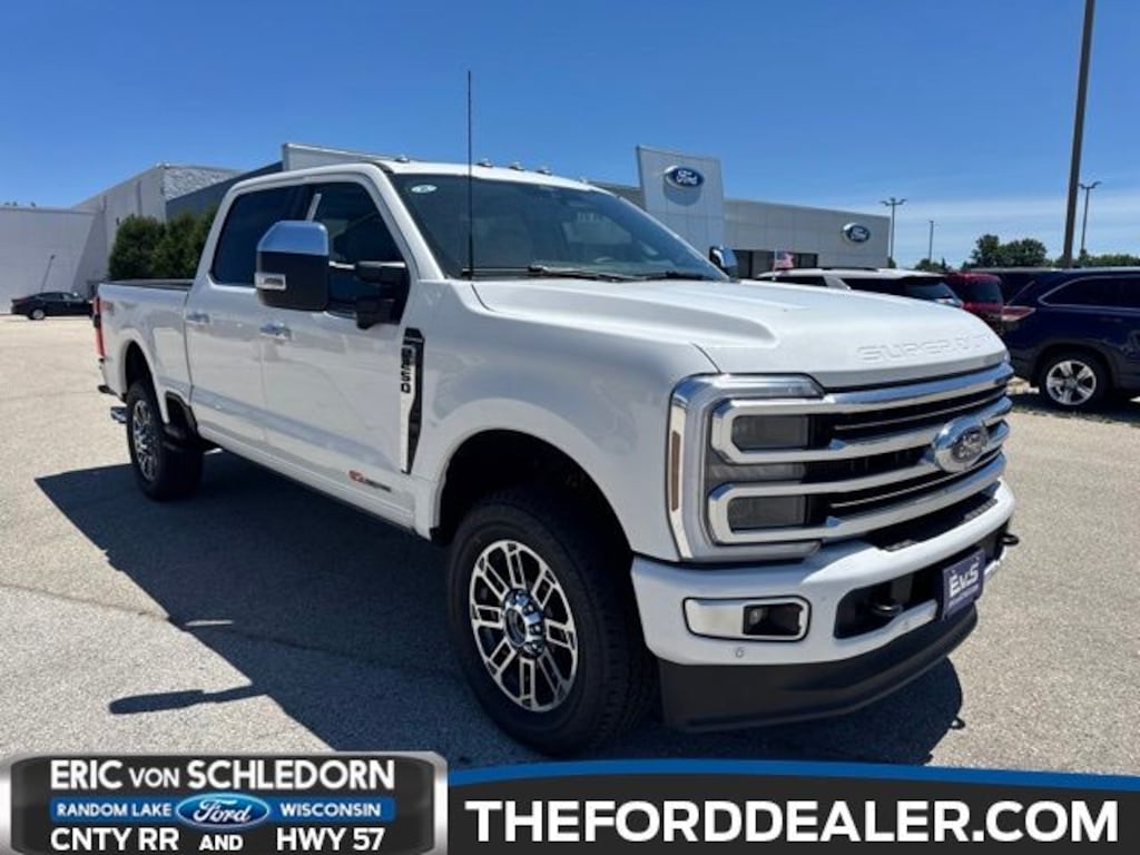 New 2026 Ford Super Duty F-250® Platinum® Truck Crew Cab