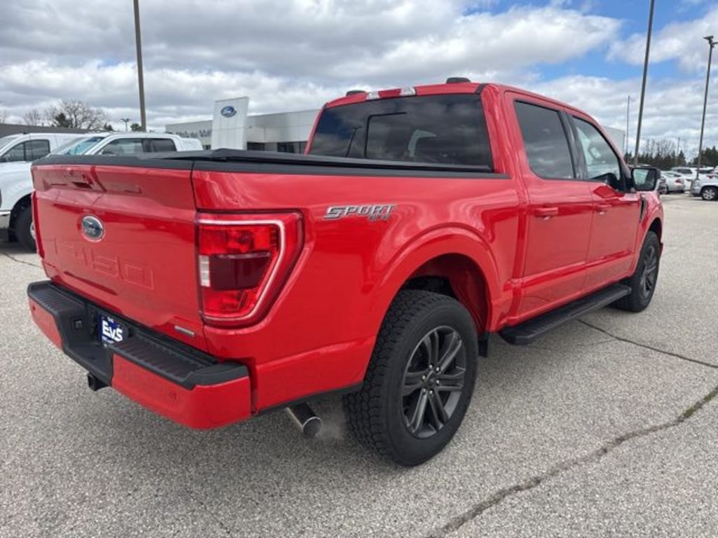 Used 2022 Ford F-150 XLT Truck SuperCrew Cab