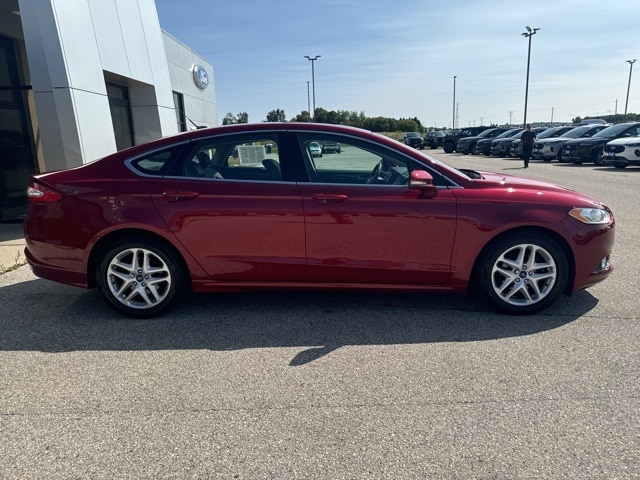 Used 2015 Ford Fusion SE with VIN 3FA6P0HD0FR233517 for sale in Random Lake, WI