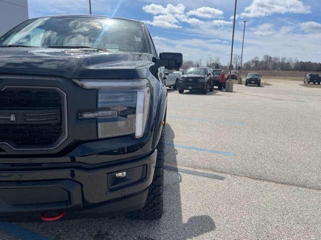 2025 Ford F-150 Lariat - Photo 13