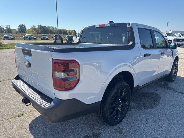 2025 Ford Maverick XLT photo 3