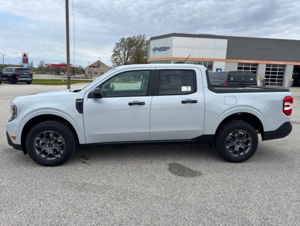 New 2026 Ford Maverick XLT Truck SuperCrew